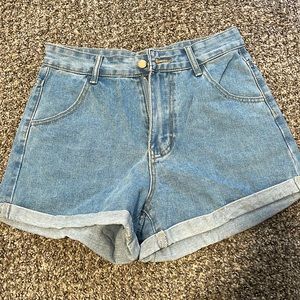 Women’s jean shorts size small